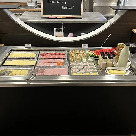 Πανσιόν 14dveri