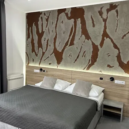 14dveri Guest house 4*