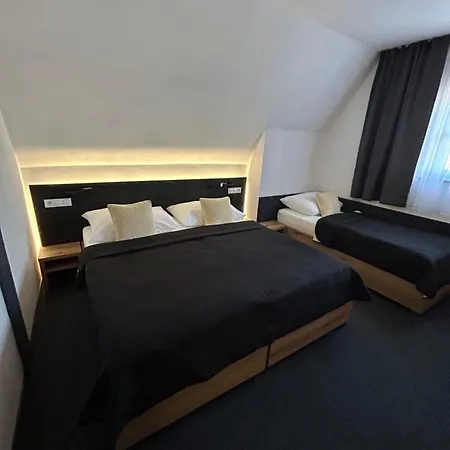 Guest house 14dveri Drnholec