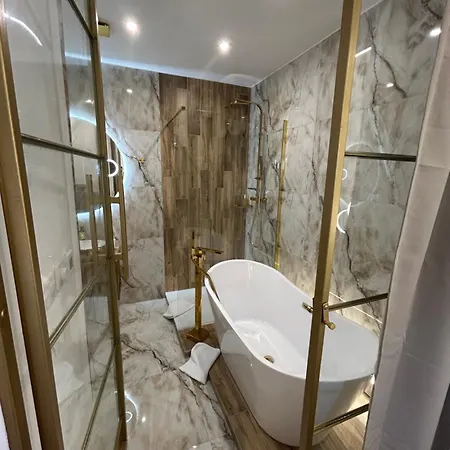 Guest house 14dveri 4*