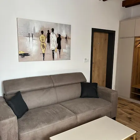14dveri Vendégház 4*
